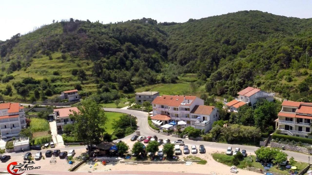Sandra * Rab Town